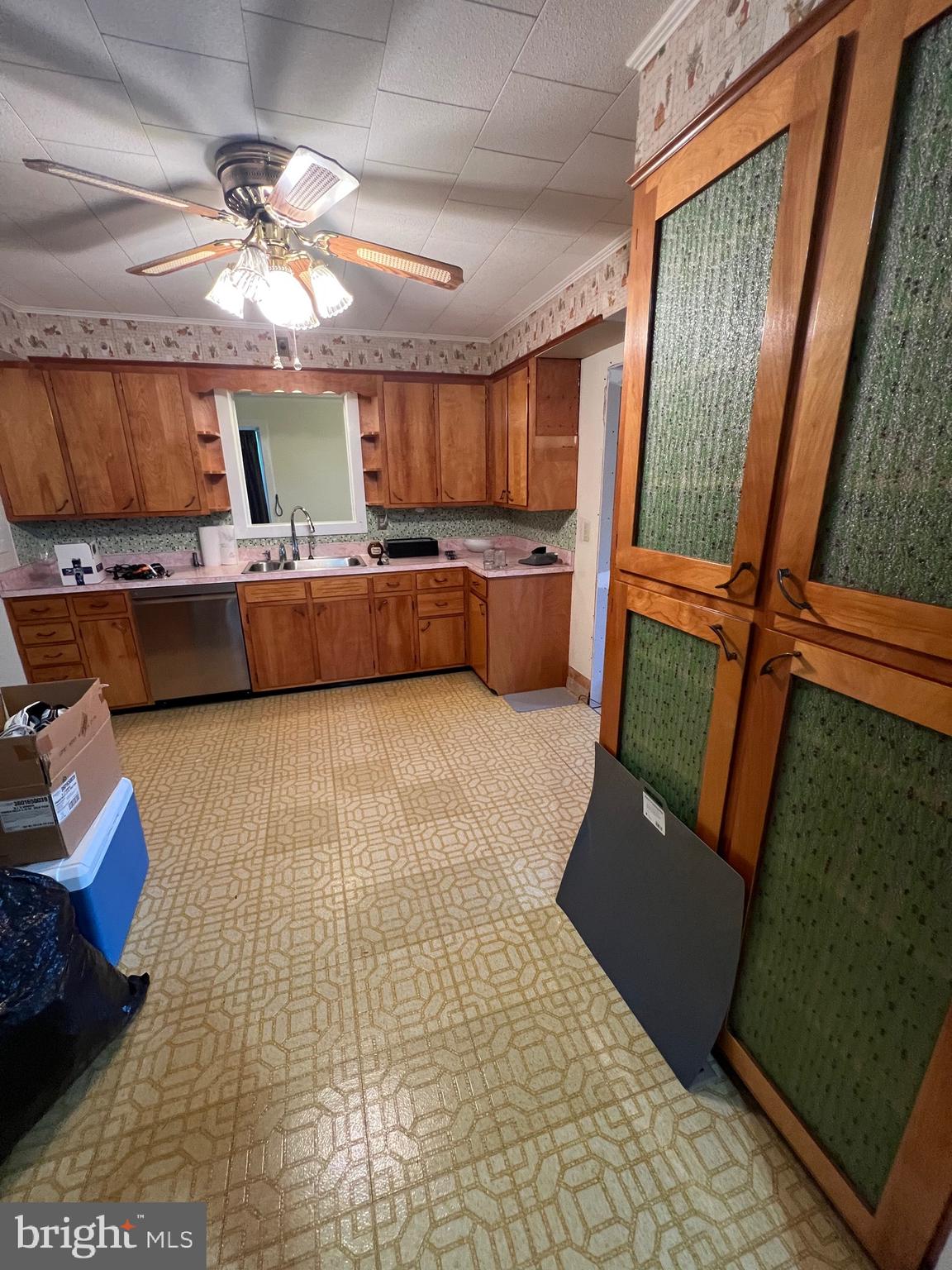19809 Point Lookout Road Lexington Park, MD 20653 - Photo 5 of 47 Kitchen
