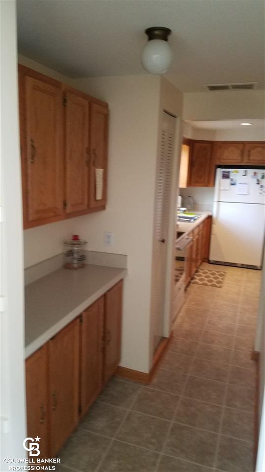 4691 Cribbins Road Avoca, MI 48006 - Photo 6 of 42