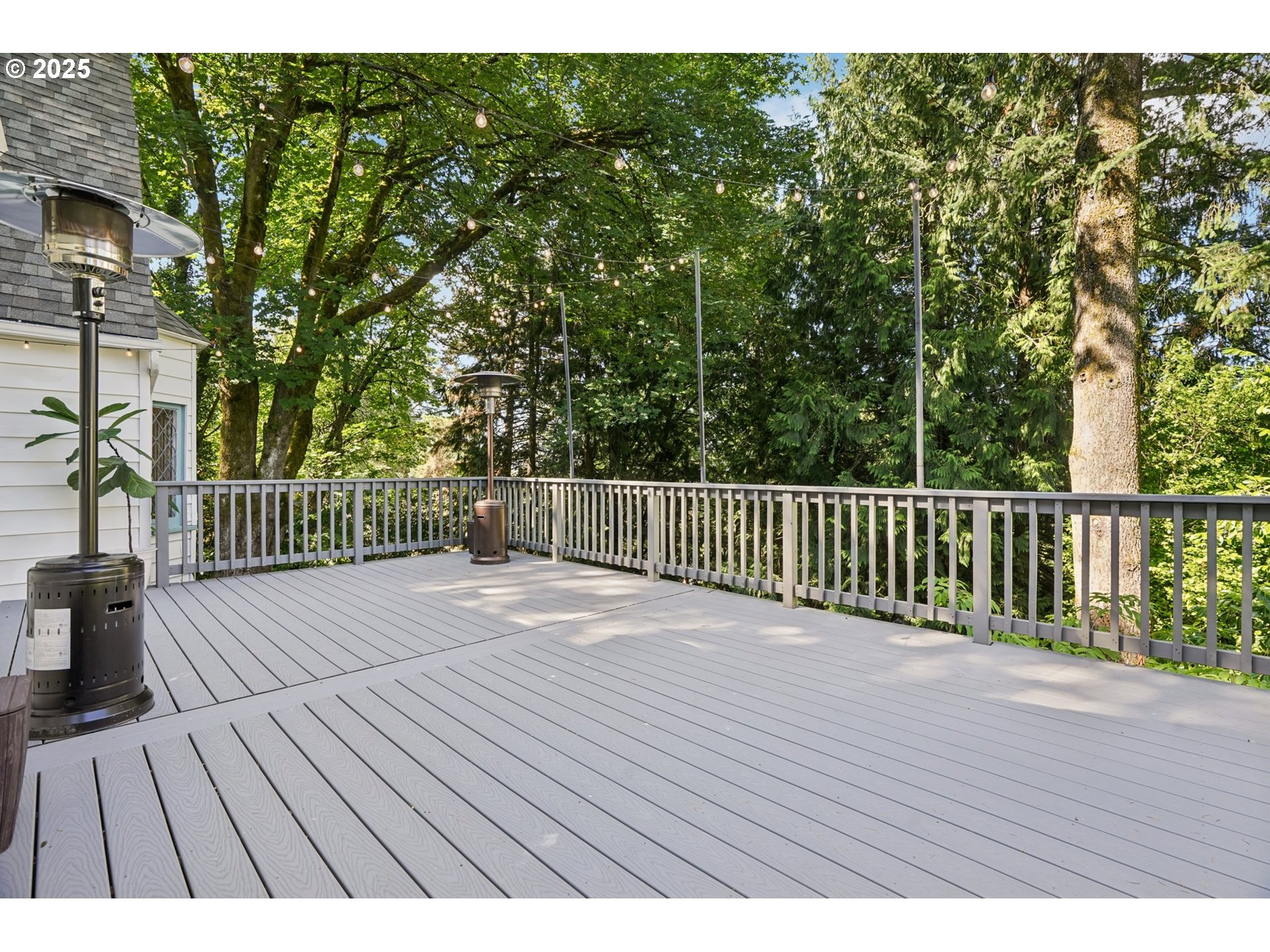 3045 Southwest Gaston Avenue Portland, OR 97239 - Photo 37 of 48