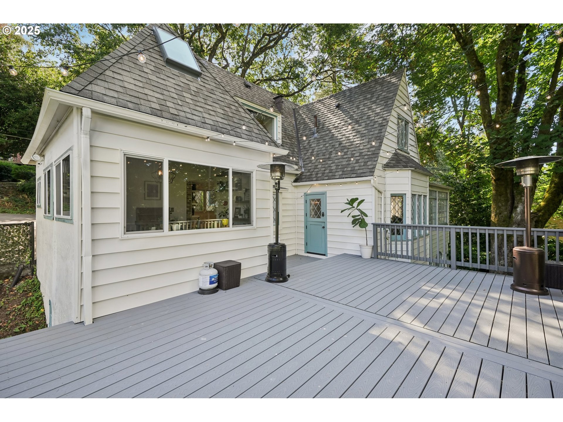 3045 Southwest Gaston Avenue Portland, OR 97239 - Photo 38 of 48