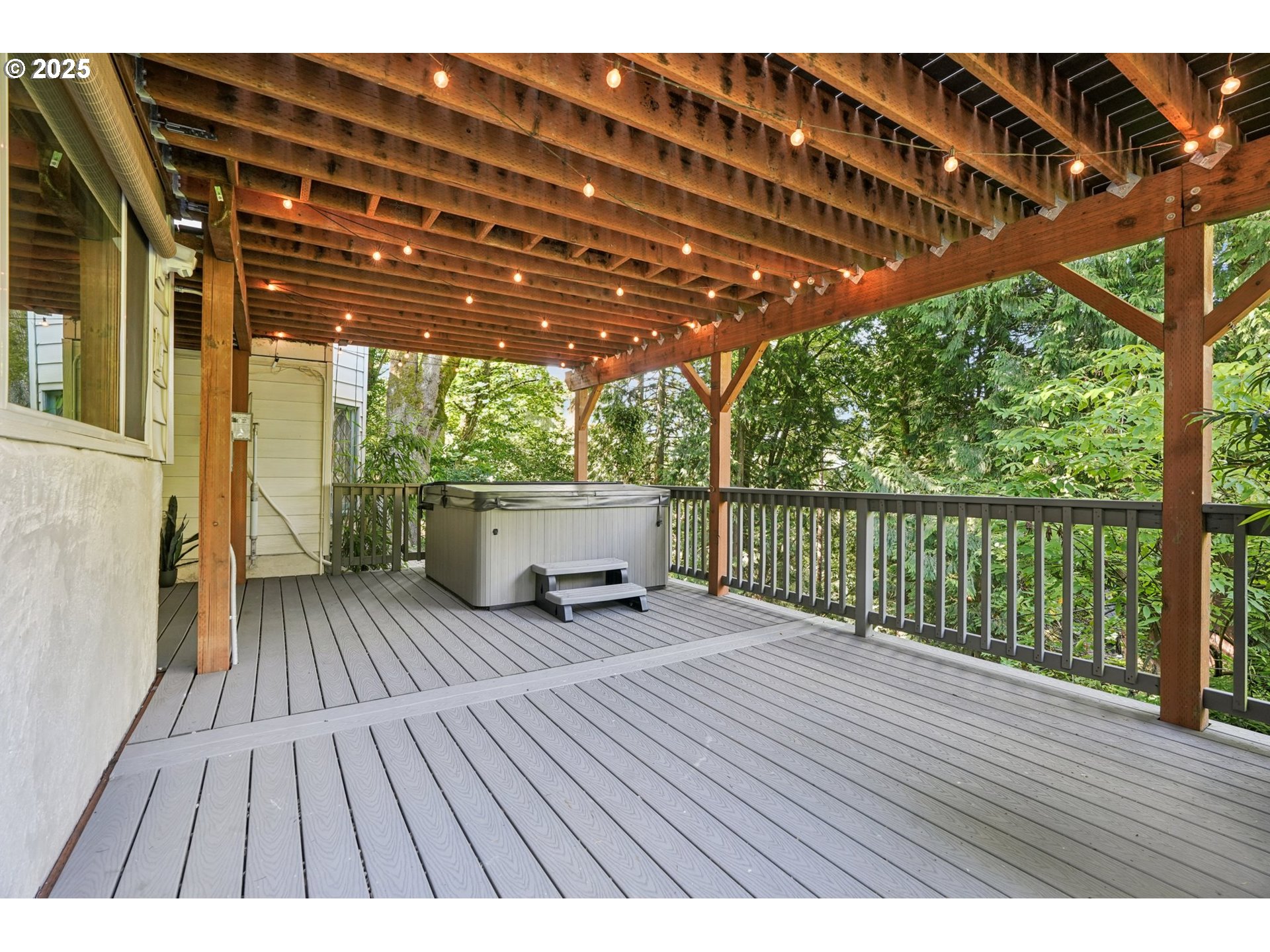 3045 Southwest Gaston Avenue Portland, OR 97239 - Photo 39 of 48