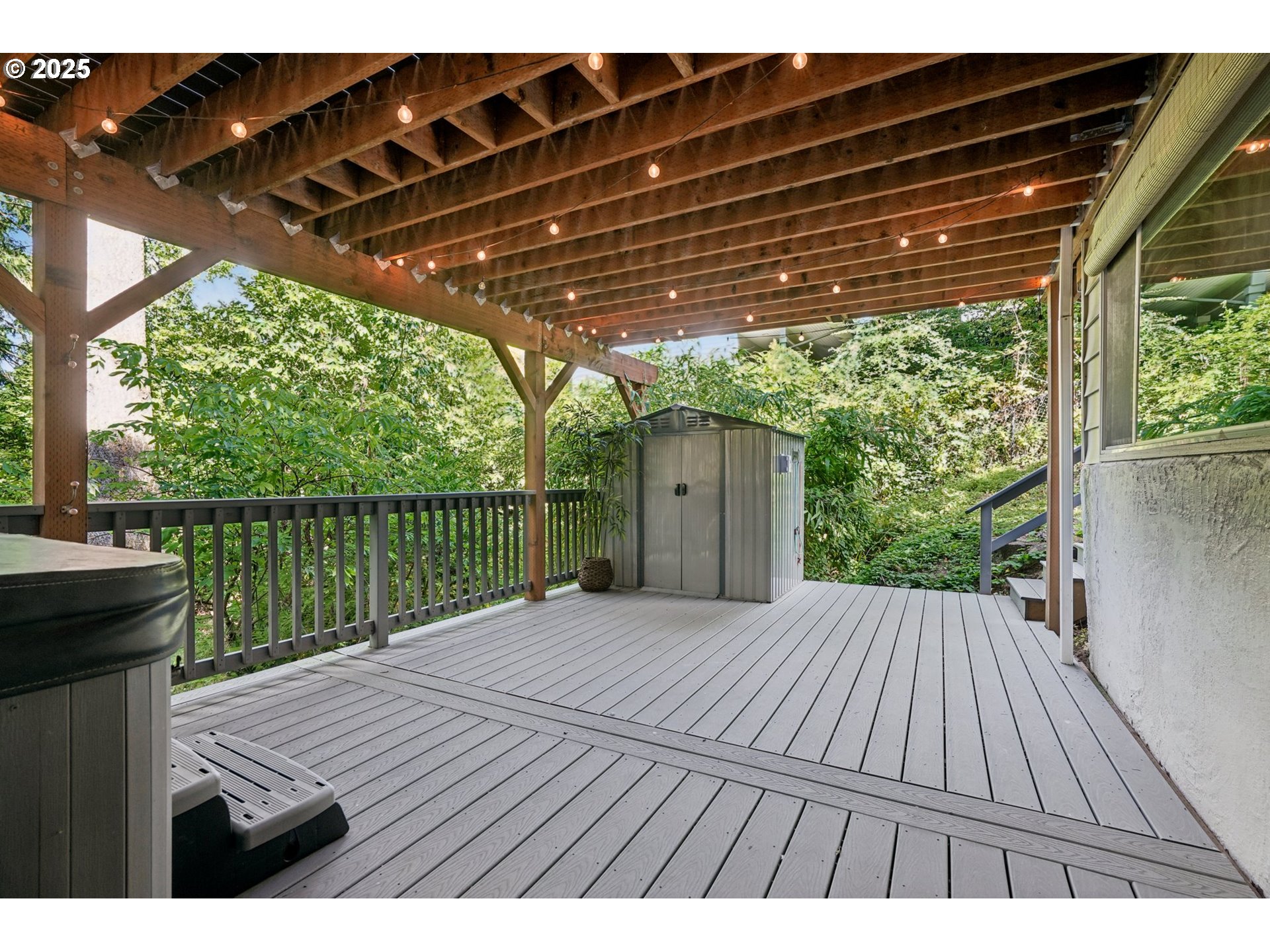 3045 Southwest Gaston Avenue Portland, OR 97239 - Photo 40 of 48