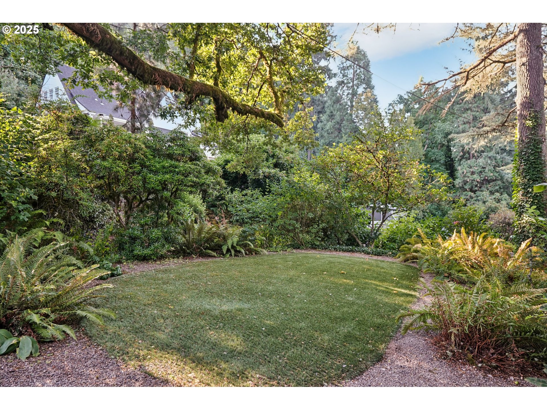 3045 Southwest Gaston Avenue Portland, OR 97239 - Photo 42 of 48