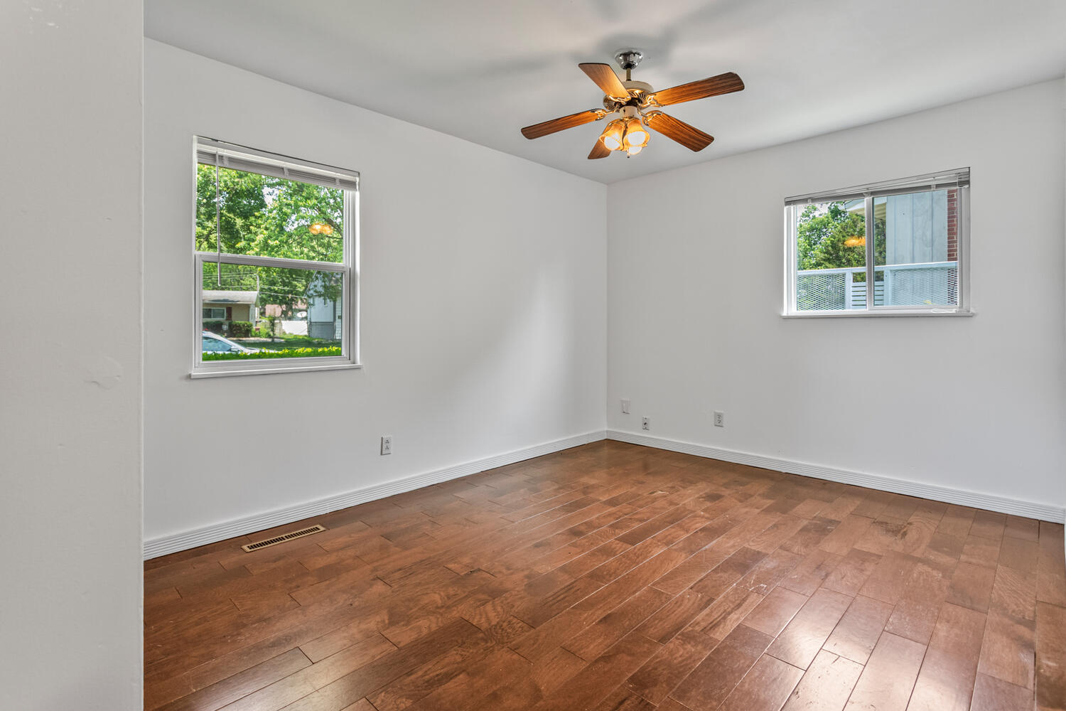 2503 Maplewood Drive Champaign, IL 61821 - Photo 26 of 37 a view of an empty room with a window