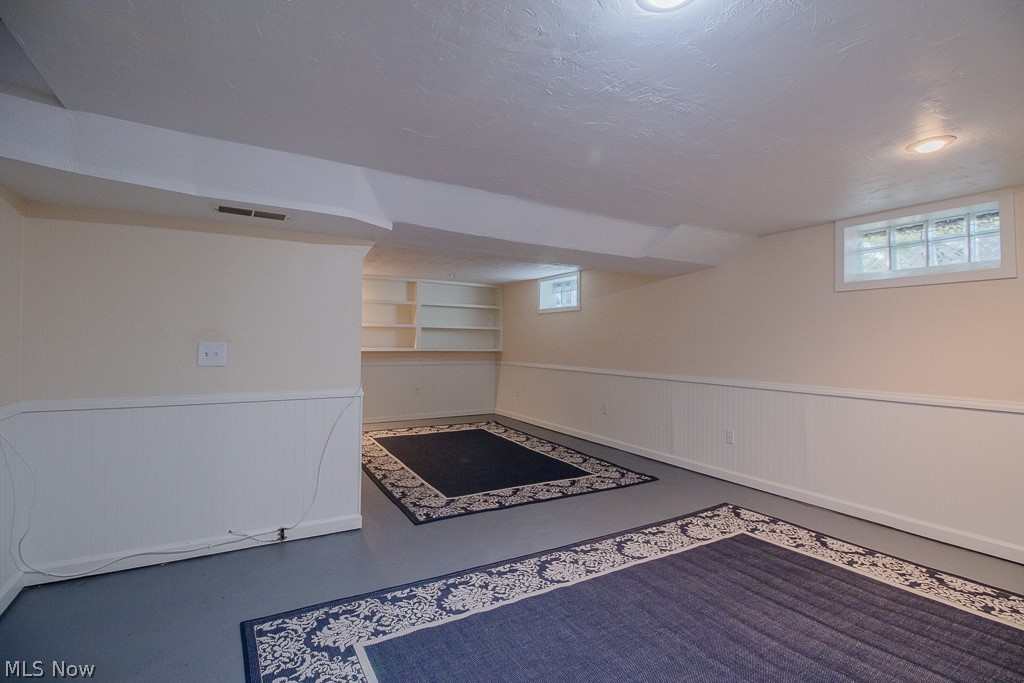 37939 Ridge Road Willoughby, OH 44094 - Photo 15 of 22 Gallery Image 15