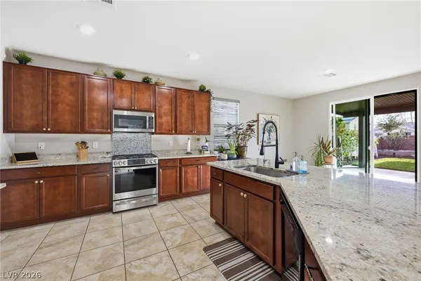 $519,900 | 1417 Deep Valley Avenue, North Las Vegas, NV 89084