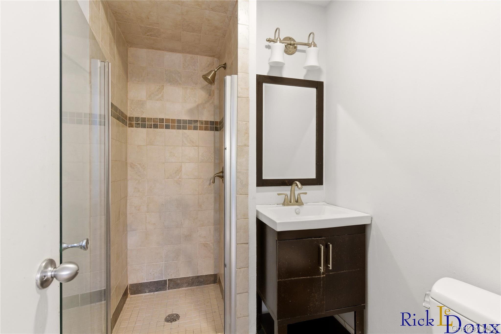 223 Old Post Road Port Jefferson, NY 11777 - Photo 16 of 30