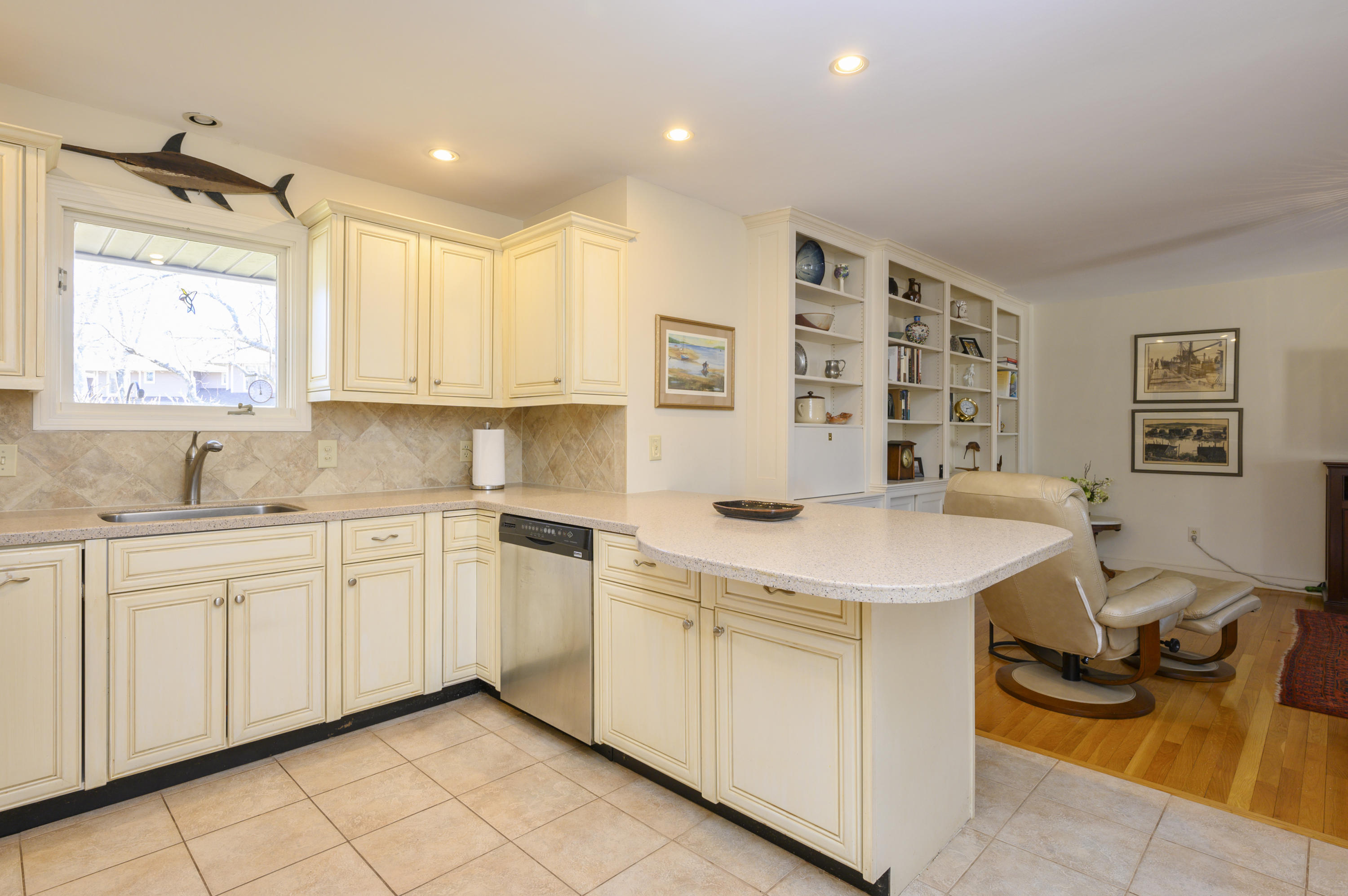 2 Dogwood Road, Unit H Buzzards Bay, MA 02532 - Photo 14 of 41 a kitchen that has a sink and a stove in it