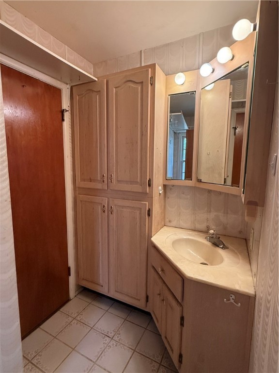 426 Fairmont Drive Decatur, IL 62526 - Photo 10 of 16
