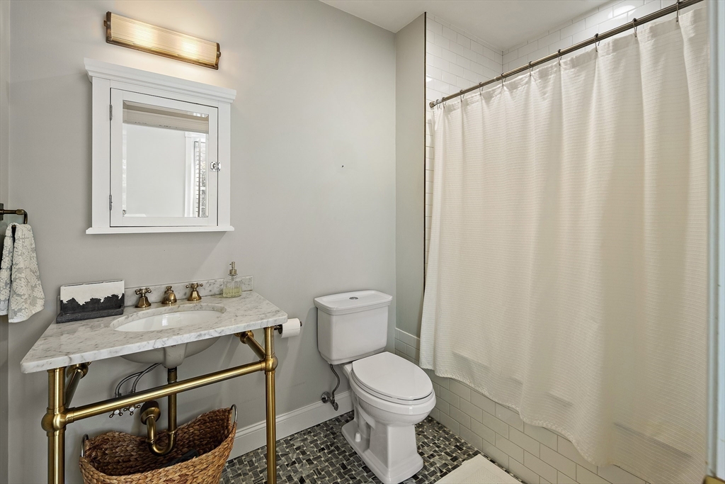 15 Harvard Street, Unit 2 Boston, MA 02129 - Photo 9 of 22