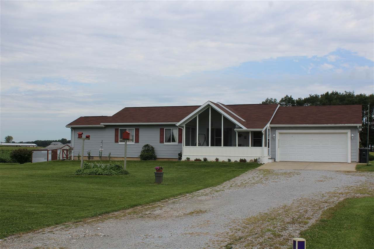 1876 West Perry Road Ligonier, IN 46767 - Photo 1 of 36 Gallery Image 1
