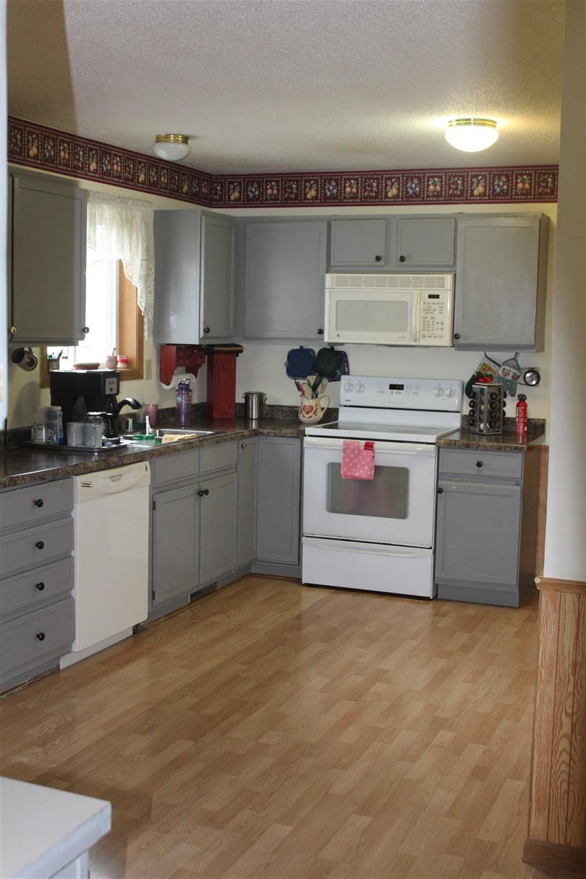 1876 West Perry Road Ligonier, IN 46767 - Photo 14 of 36 Gallery Image 14