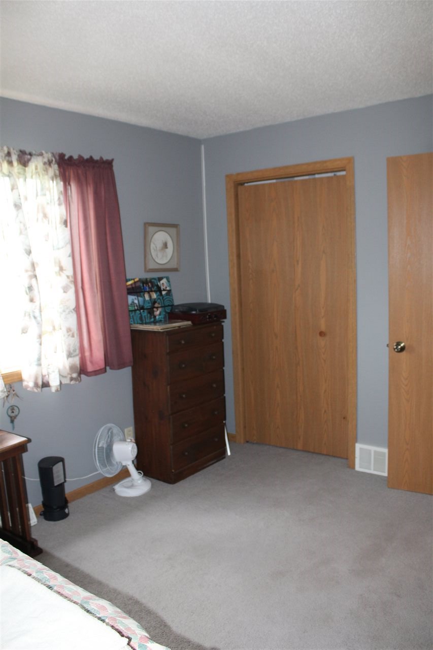 1876 West Perry Road Ligonier, IN 46767 - Photo 34 of 36 Gallery Image 34
