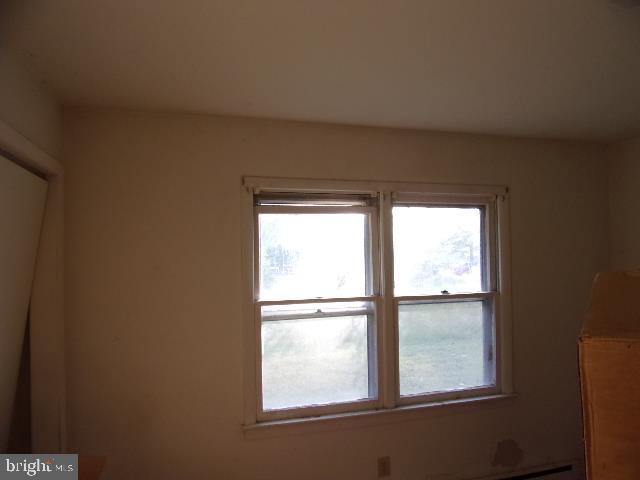 808 Jackson Road Mays Landing, NJ 08330 - Photo 10 of 11