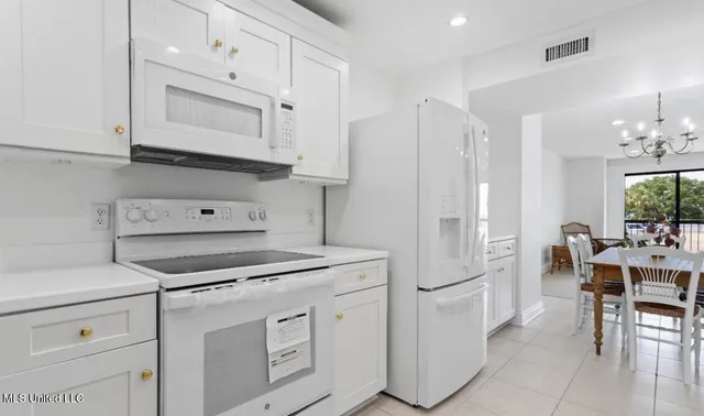 $344,700 | 1130 Beach Boulevard, Unit 107, Biloxi, MS 39530