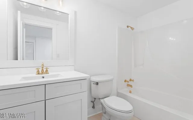 $344,700 | 1130 Beach Boulevard, Unit 107, Biloxi, MS 39530