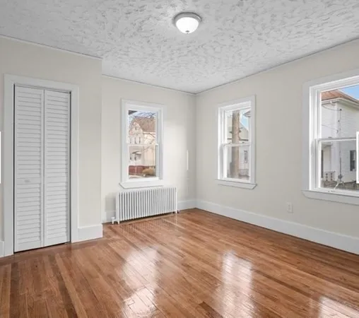 $1,850 | 28 Borden Street, Unit 1, New Bedford, MA 02740