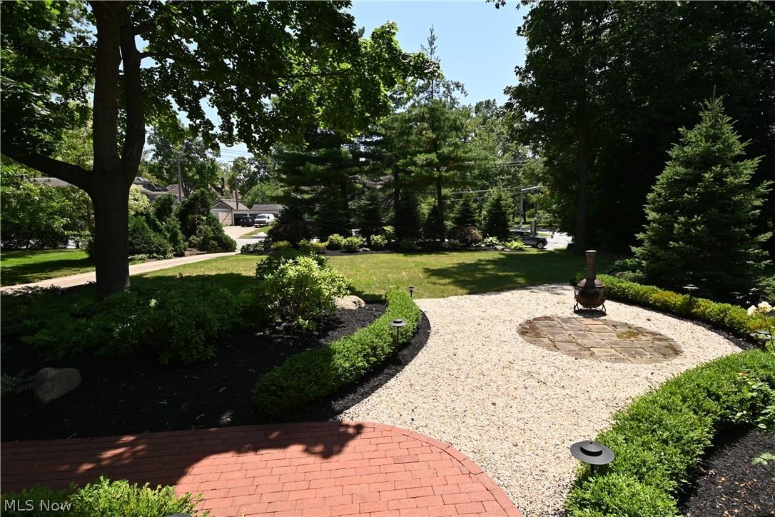 12667 Cedar Road Cleveland Heights, OH 44106 - Photo 6 of 35 Gallery Image 6