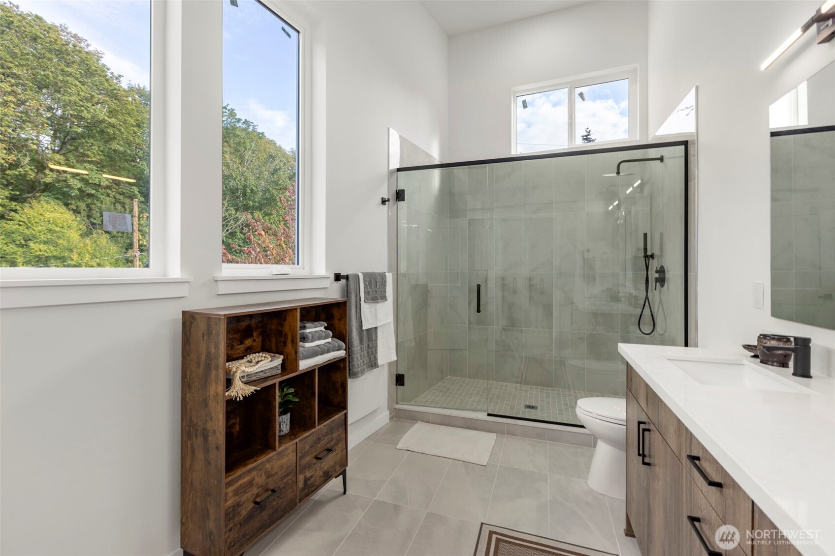 7039 Delridge Way Southwest Seattle, WA 98106 - Photo 18 of 26 Gallery Image 18