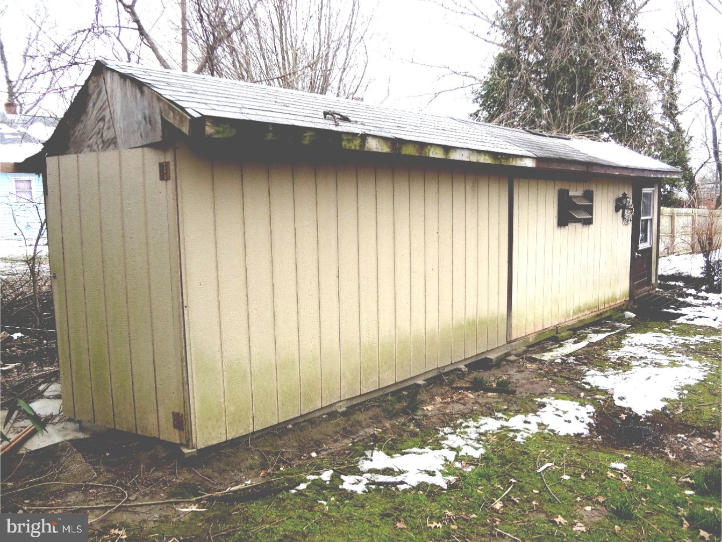 28 Minnehaha Road Somerdale, NJ 08083 - Photo 5 of 23 Storage Shed