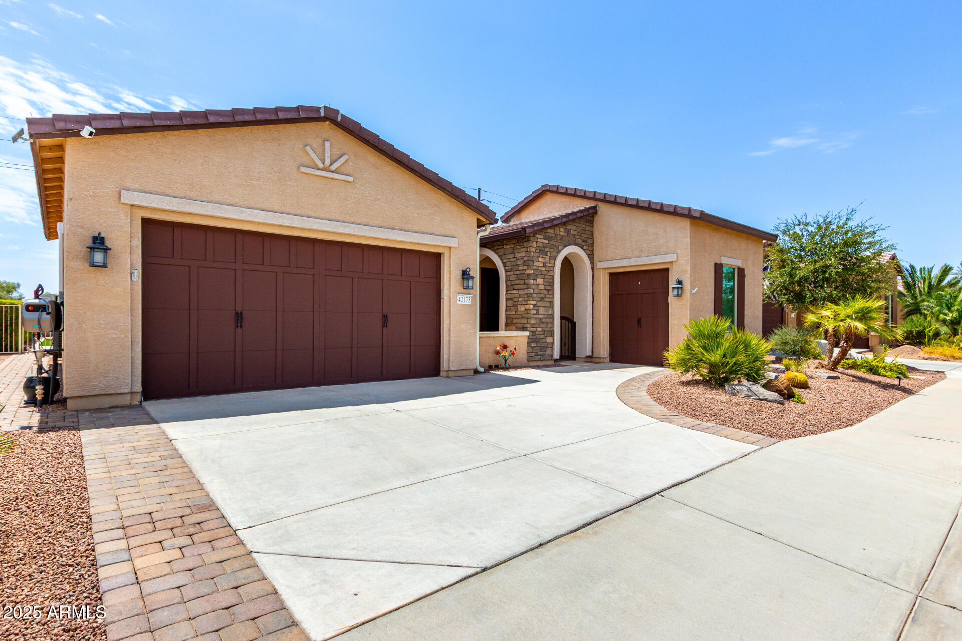 42175 West Cribbage Road Maricopa, AZ 85138 - Photo 2 of 35 02 - Cribbage