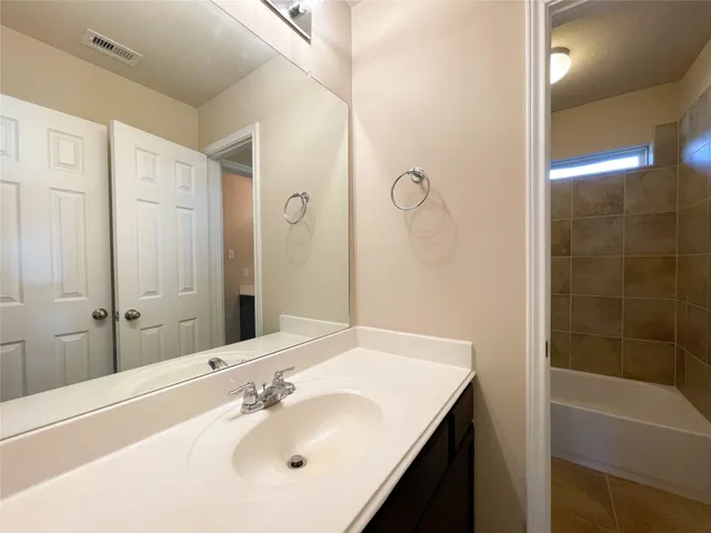 $2,400 | 3419 Yasmine Ranch Drive, Katy, TX 77494