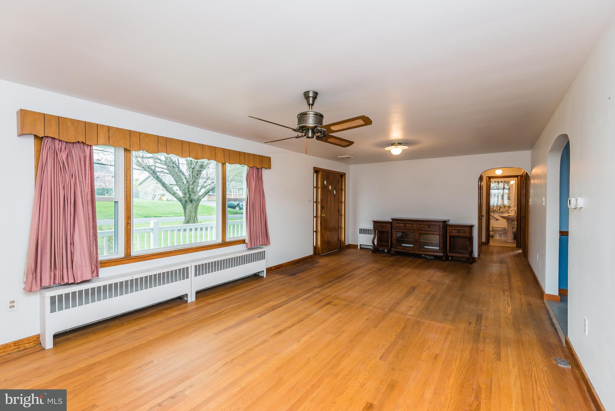 455 Shuler Road Etters, PA 17319 - Photo 3 of 36 Gallery Image 3