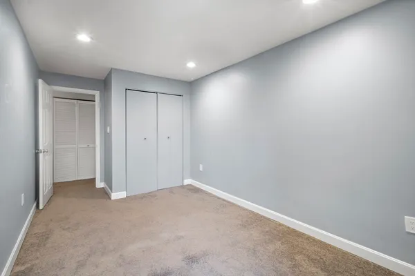$2,400 | 201 Thorndike Street, Unit 205, Lowell, MA 01852