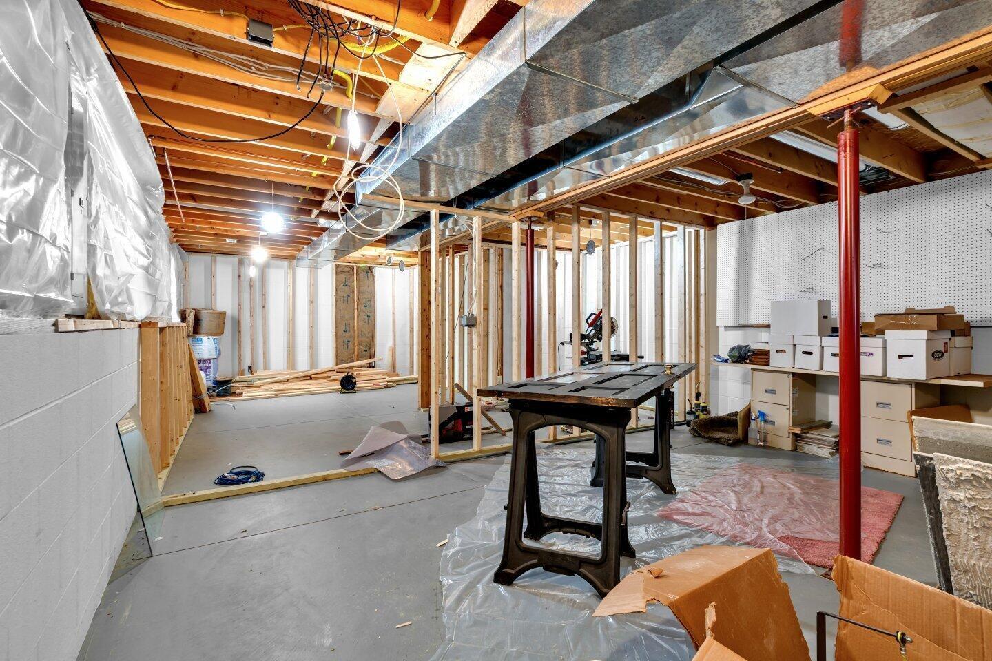 219 Foxcroft Road Mansfield, OH 44904 - Photo 27 of 36 Basement that buyers can finish