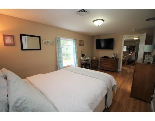 9 Rennie Street Lunenburg, MA 01462 - Photo 14 of 32 Gallery Image 14