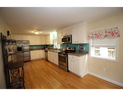 9 Rennie Street Lunenburg, MA 01462 - Photo 8 of 32 Gallery Image 8