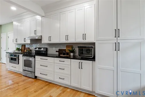 $670,000 | 14901 Badestowe Drive, Chesterfield, VA 23832