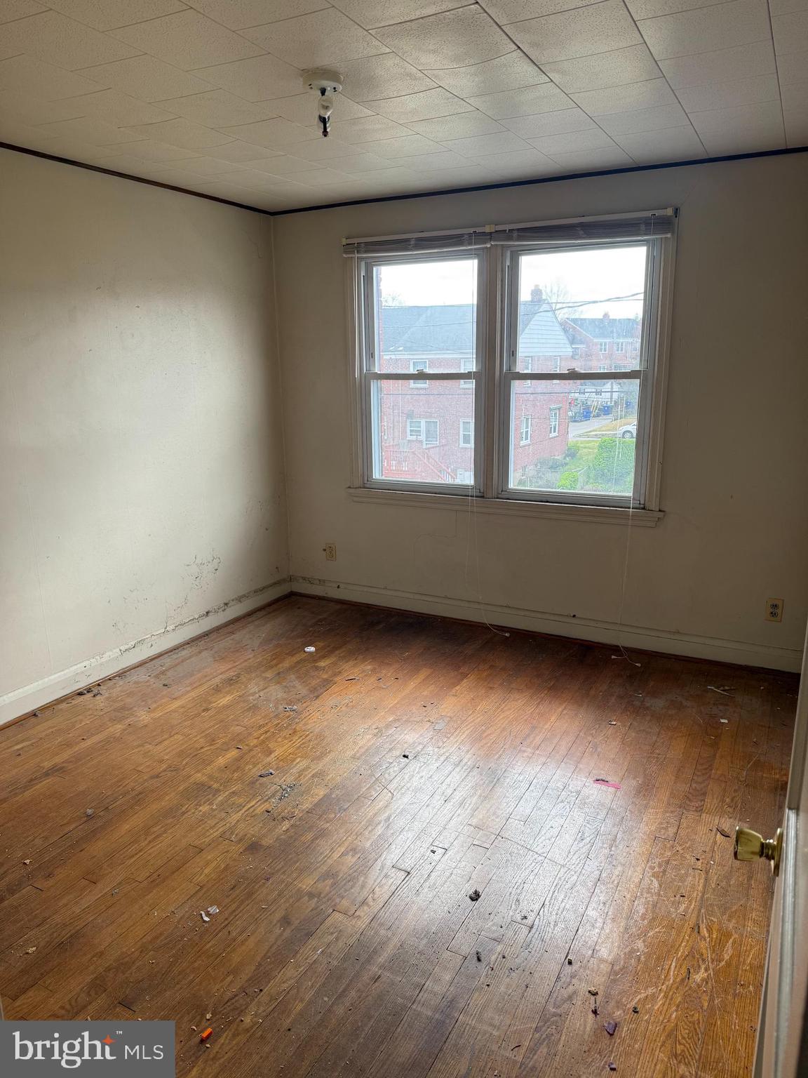 815 St Dunstans Road Baltimore, MD 21212 - Photo 4 of 12