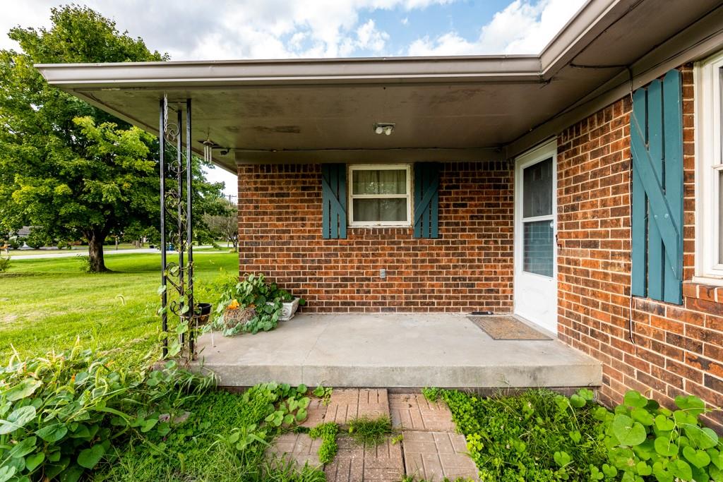 4235 Five Points Road Indianapolis, IN 46239 - Photo 10 of 40 Gallery Image 10