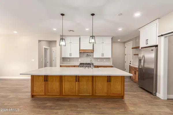 $665,000 | 7210 South 255th Drive, Buckeye, AZ 85326