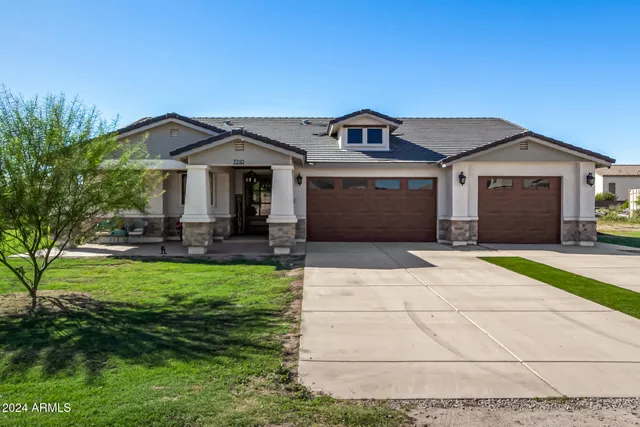 $665,000 | 7210 South 255th Drive, Buckeye, AZ 85326