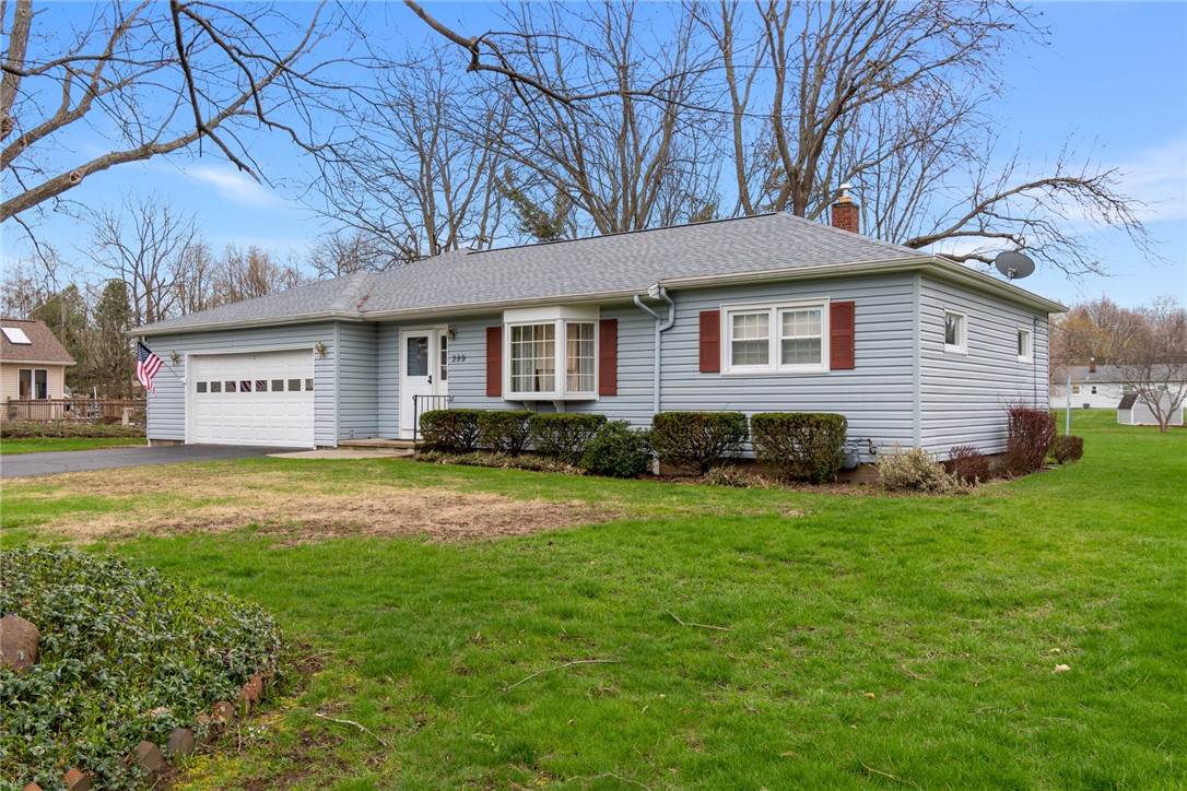 289 Dickinson Road Webster, NY 14580 - Photo 1 of 1