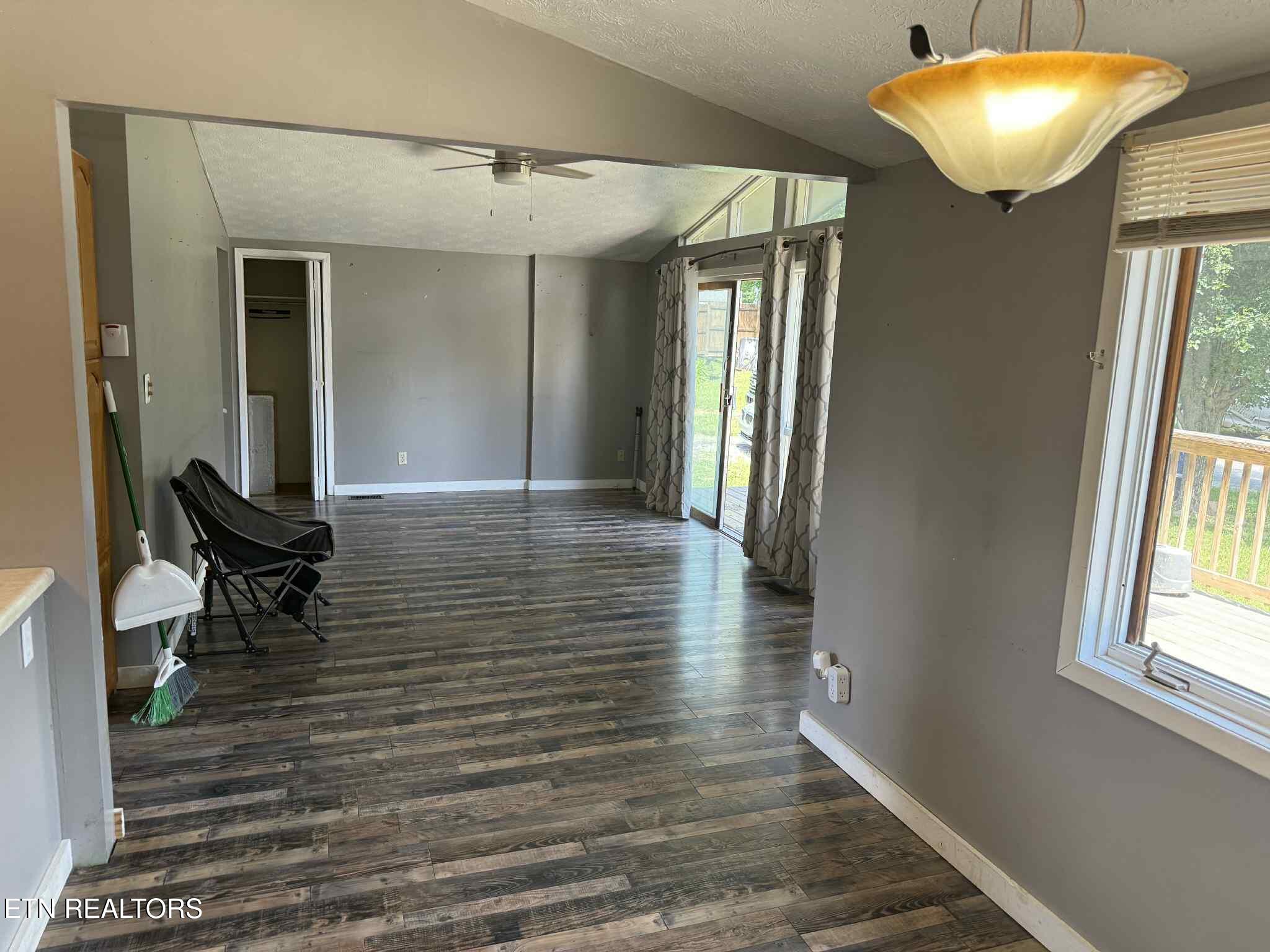 135 Duncan Lane Oneida, TN 37841 - Photo 11 of 24 att.bQcqBfHIKuCA2ELUqvVUI4vVZafZ0alZS1Id