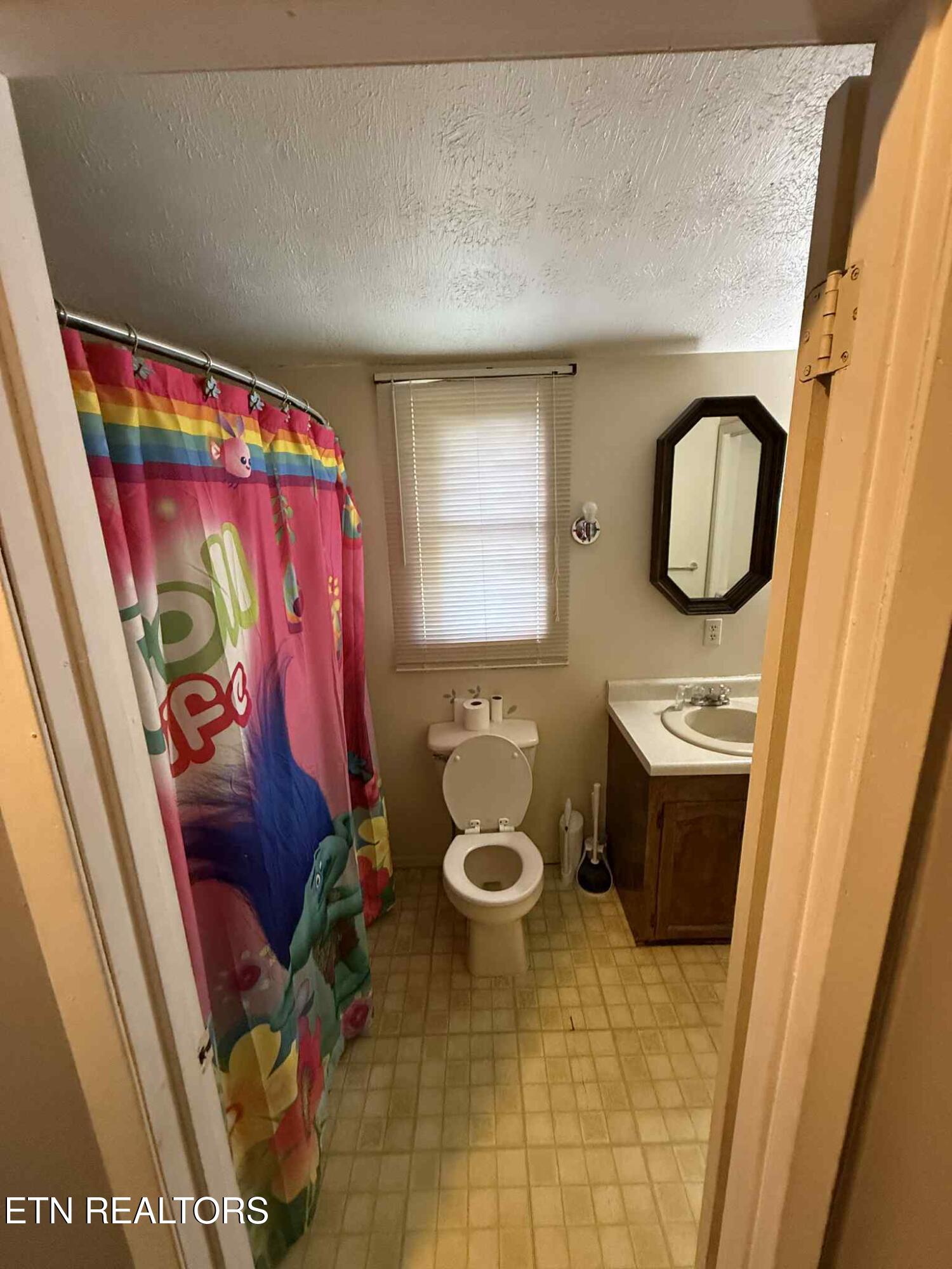 135 Duncan Lane Oneida, TN 37841 - Photo 20 of 24 att.JNHelhPK0IAKJ1-T14MFZuhOI4EjIWvNpoj0