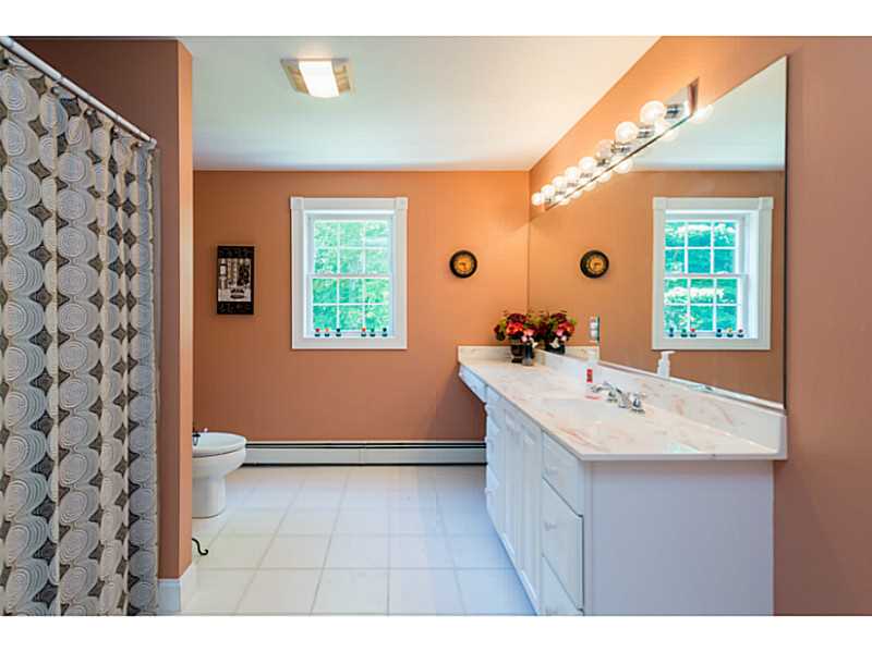240 Twin River Road Lincoln, RI 02865 - Photo 18 of 25 Bathroom.