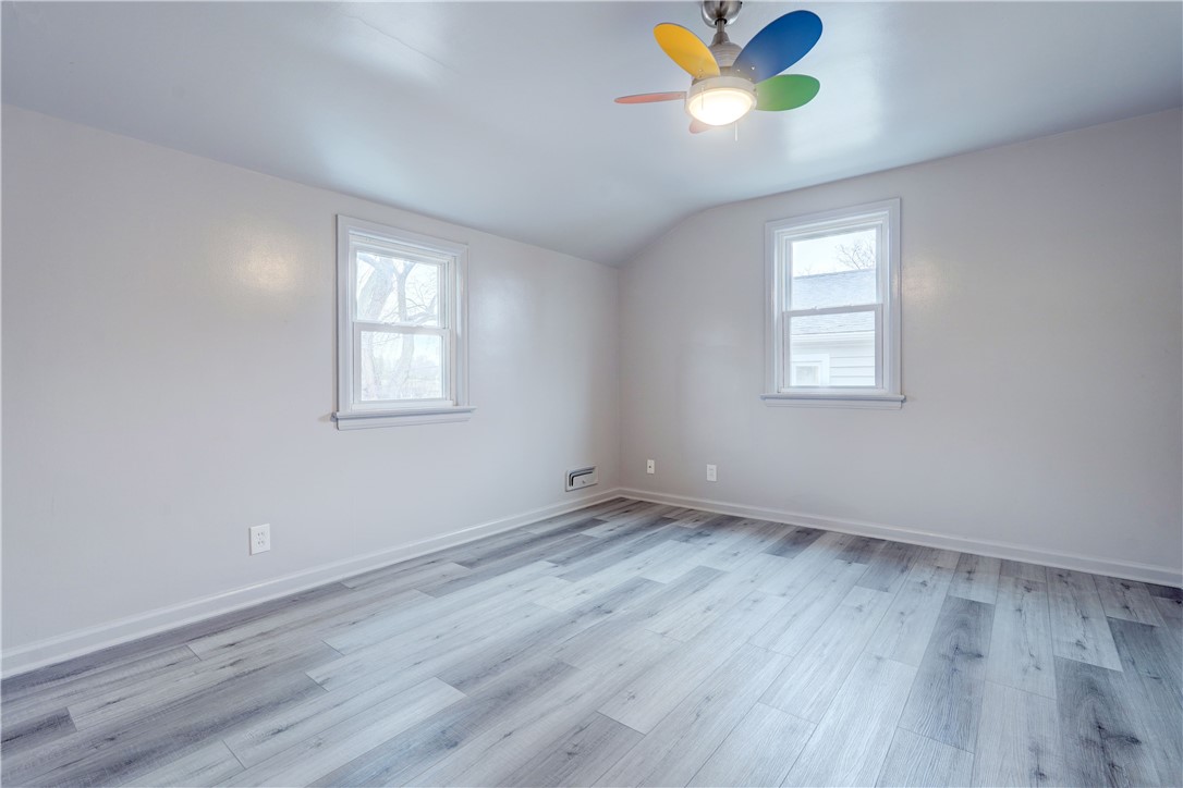 110 Highwood Road Irondequoit, NY 14609 - Photo 24 of 34