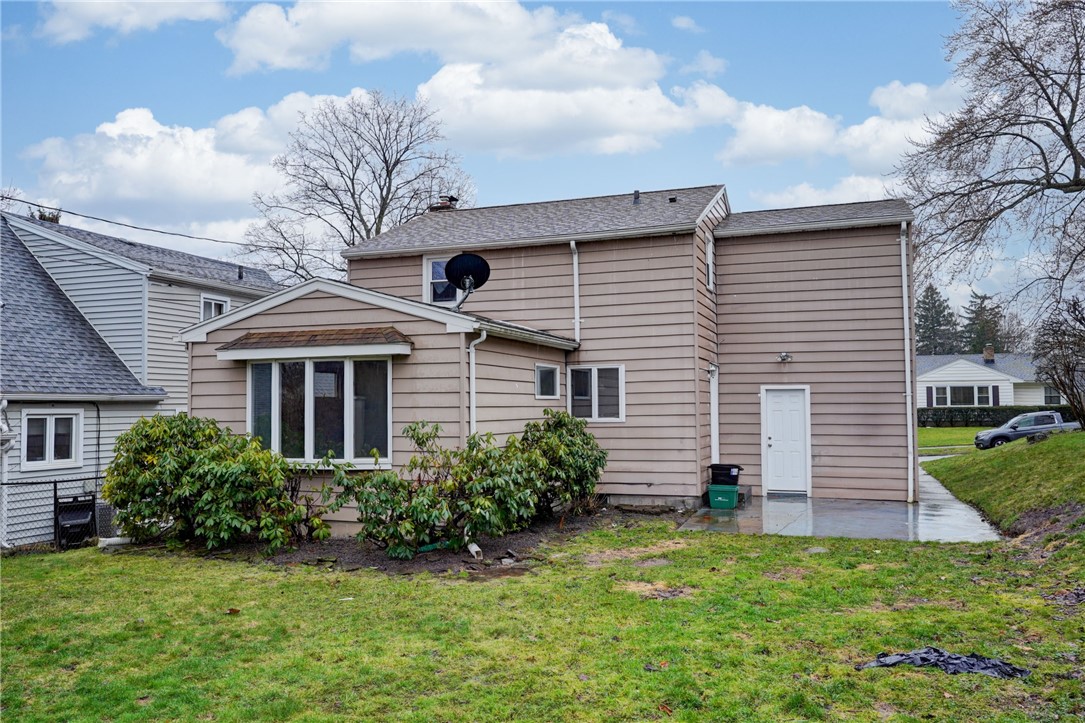 110 Highwood Road Irondequoit, NY 14609 - Photo 31 of 34