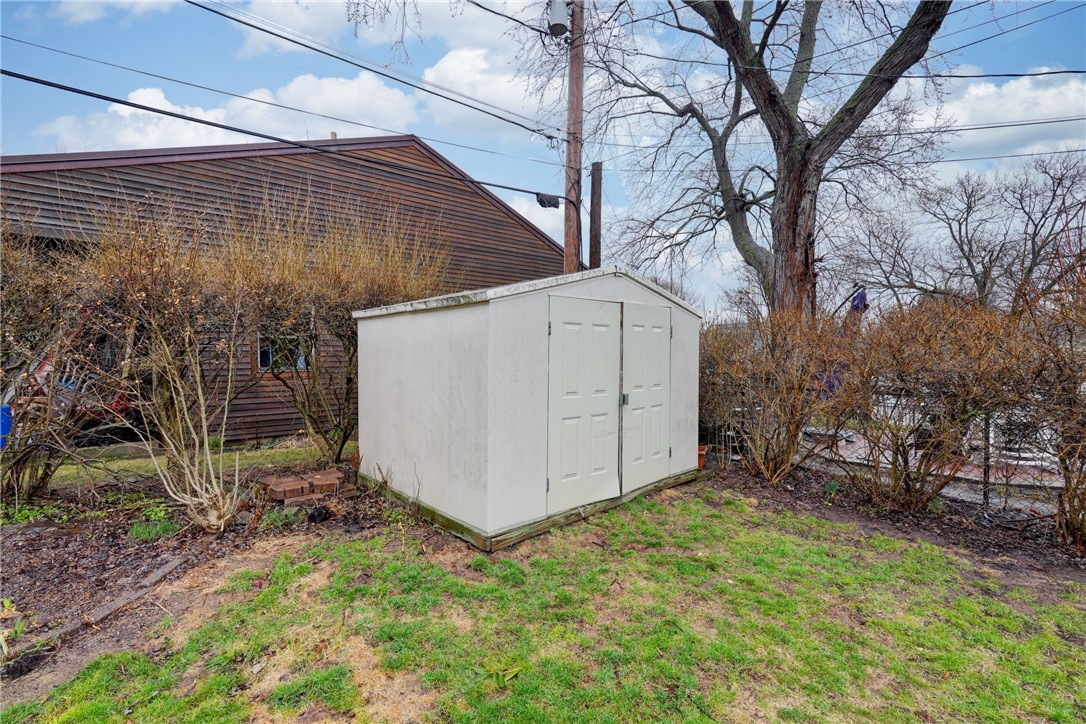 110 Highwood Road Irondequoit, NY 14609 - Photo 34 of 34