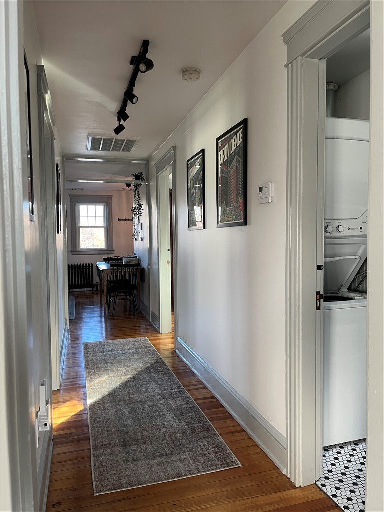 25 View Street Providence, RI 02908 - Photo 23 of 48 2ND FL HALL