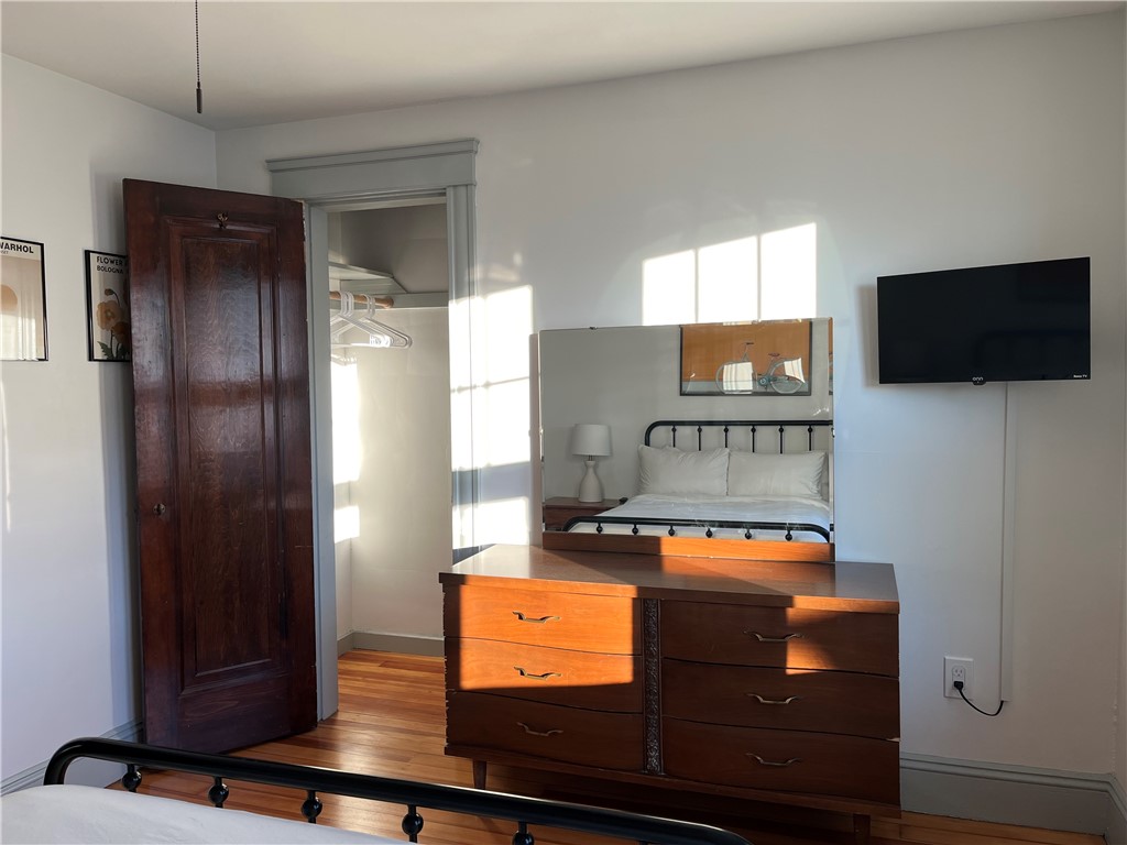 25 View Street Providence, RI 02908 - Photo 29 of 48 2ND FL BEDROOM