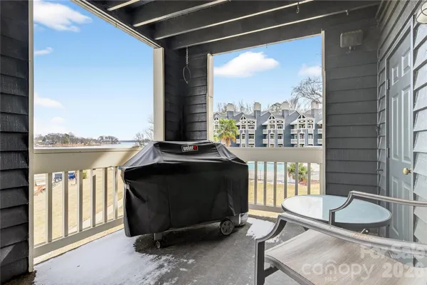 $449,000 | 2121 Regatta Lane, Unit 201, Denver, NC 28037