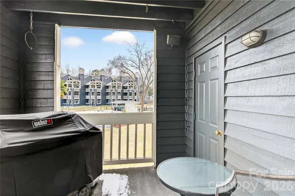 $449,000 | 2121 Regatta Lane, Unit 201, Denver, NC 28037