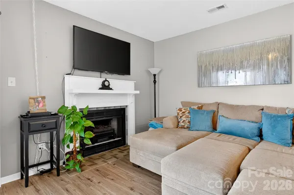 $449,000 | 2121 Regatta Lane, Unit 201, Denver, NC 28037