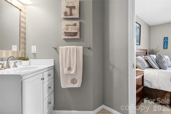 $449,000 | 2121 Regatta Lane, Unit 201, Denver, NC 28037