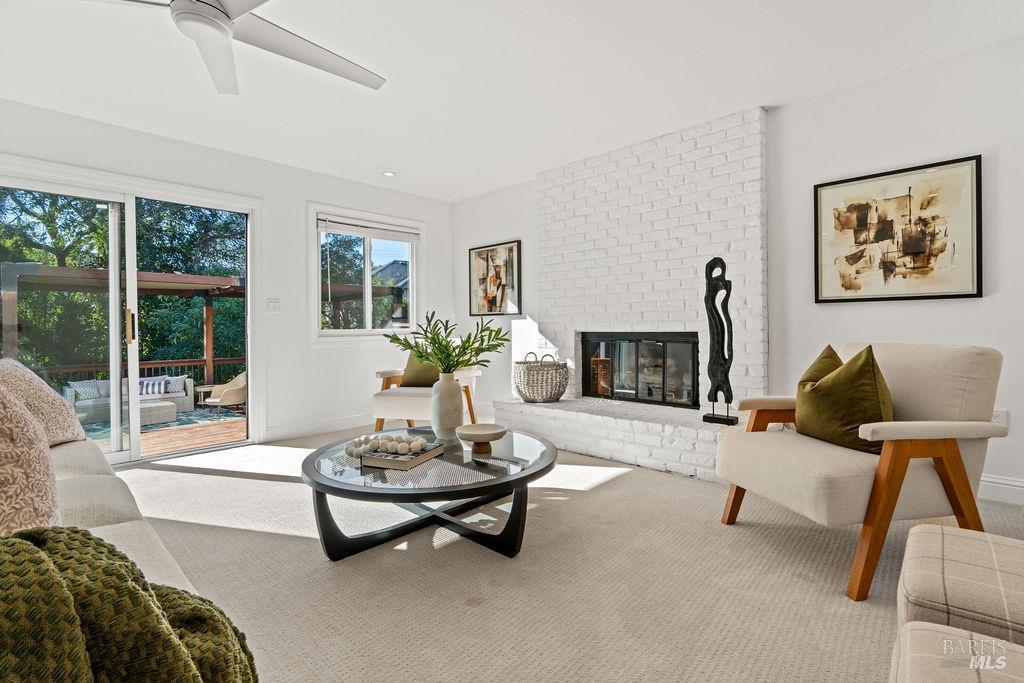 24 Arroyo Lane Novato, CA 94947 - Photo 13 of 37